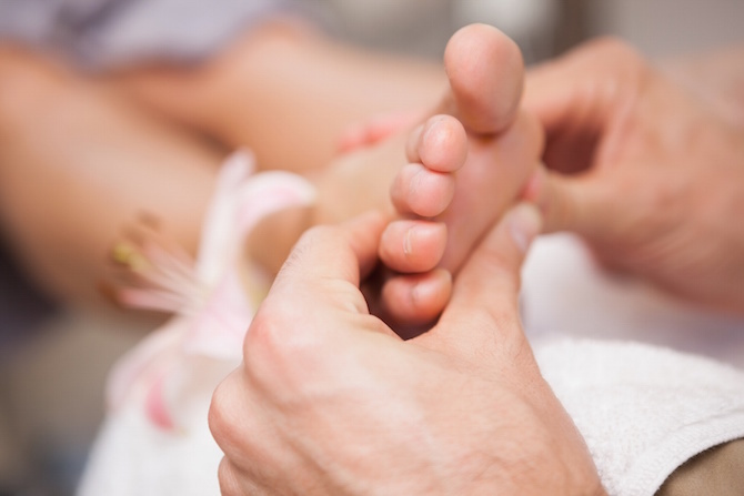 headache foot reflexology