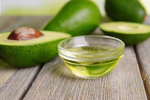 Olio Di Avocado Caratteristiche Proprieta E Utilizzo Cure Naturali It