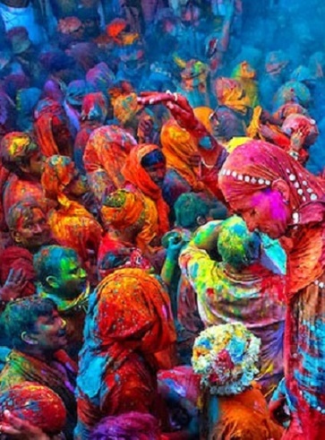 Holi, la festa di fine inverno dai mille colori