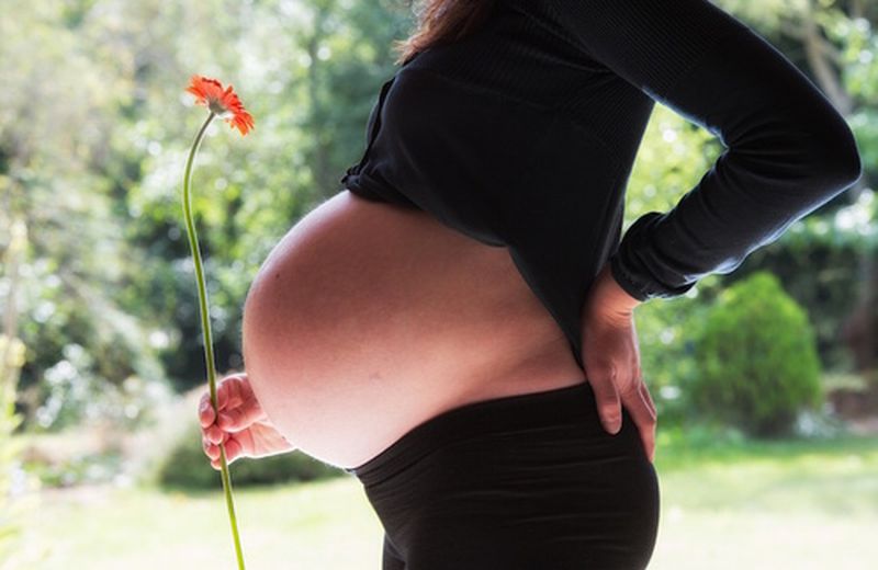 Alleviare il mal di schiena in gravidanza in modo naturale