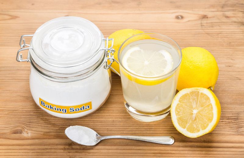 Acqua, limone e bicarbonato contro il cancro: un po' di chiarezza