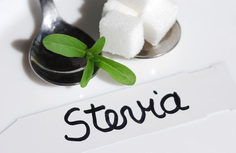 Stevia: aiuta davvero a combattere l'acne?