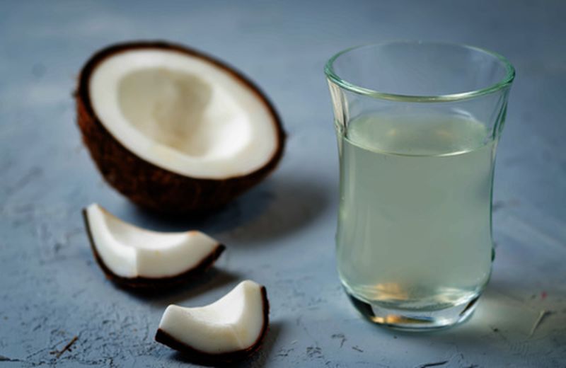 Latte e acqua di cocco: quali differenze